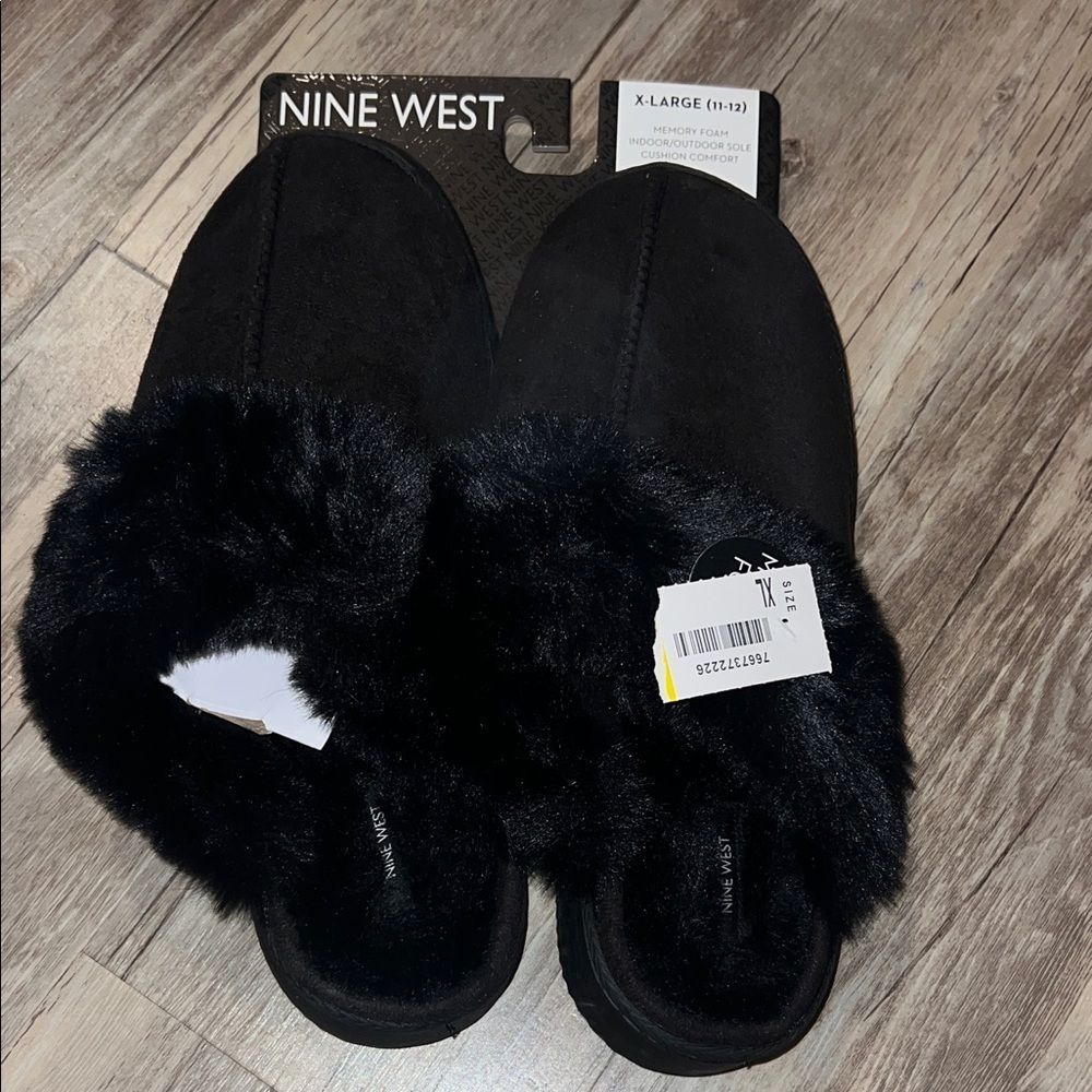 Nine West Black Faux Fur Slippers